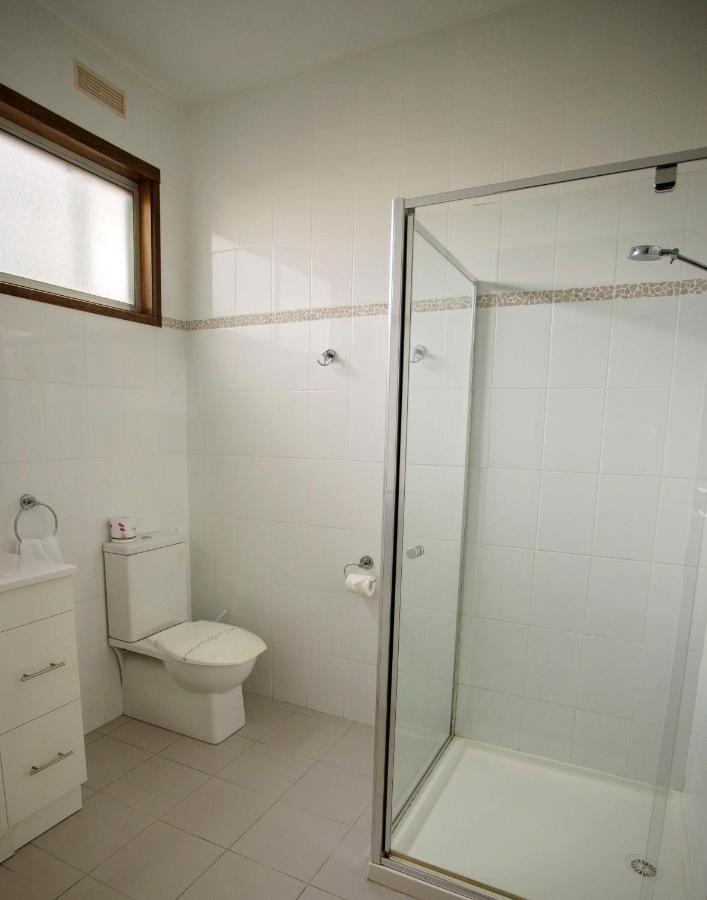 Motel Hi Way Eight Motor 4*