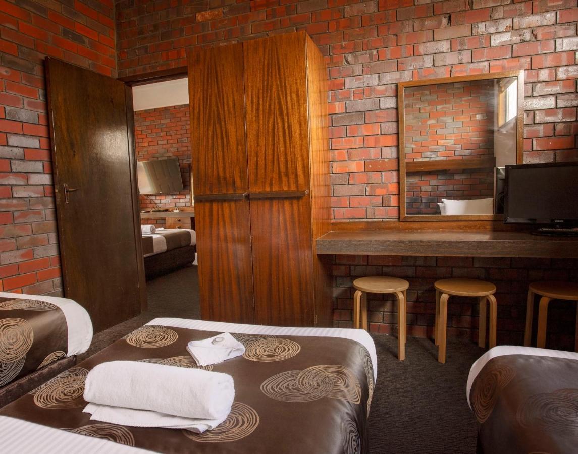 Hi Way Eight Motor Motel Stawell